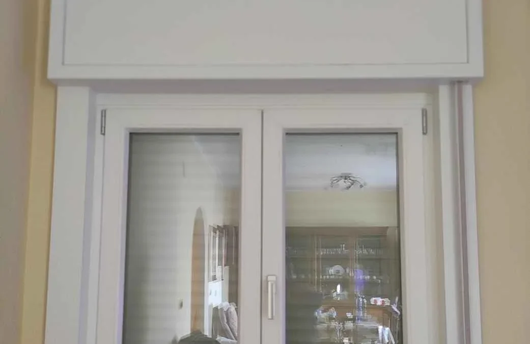 Rivestimenti In Legno e sostituzione infissi in PVC